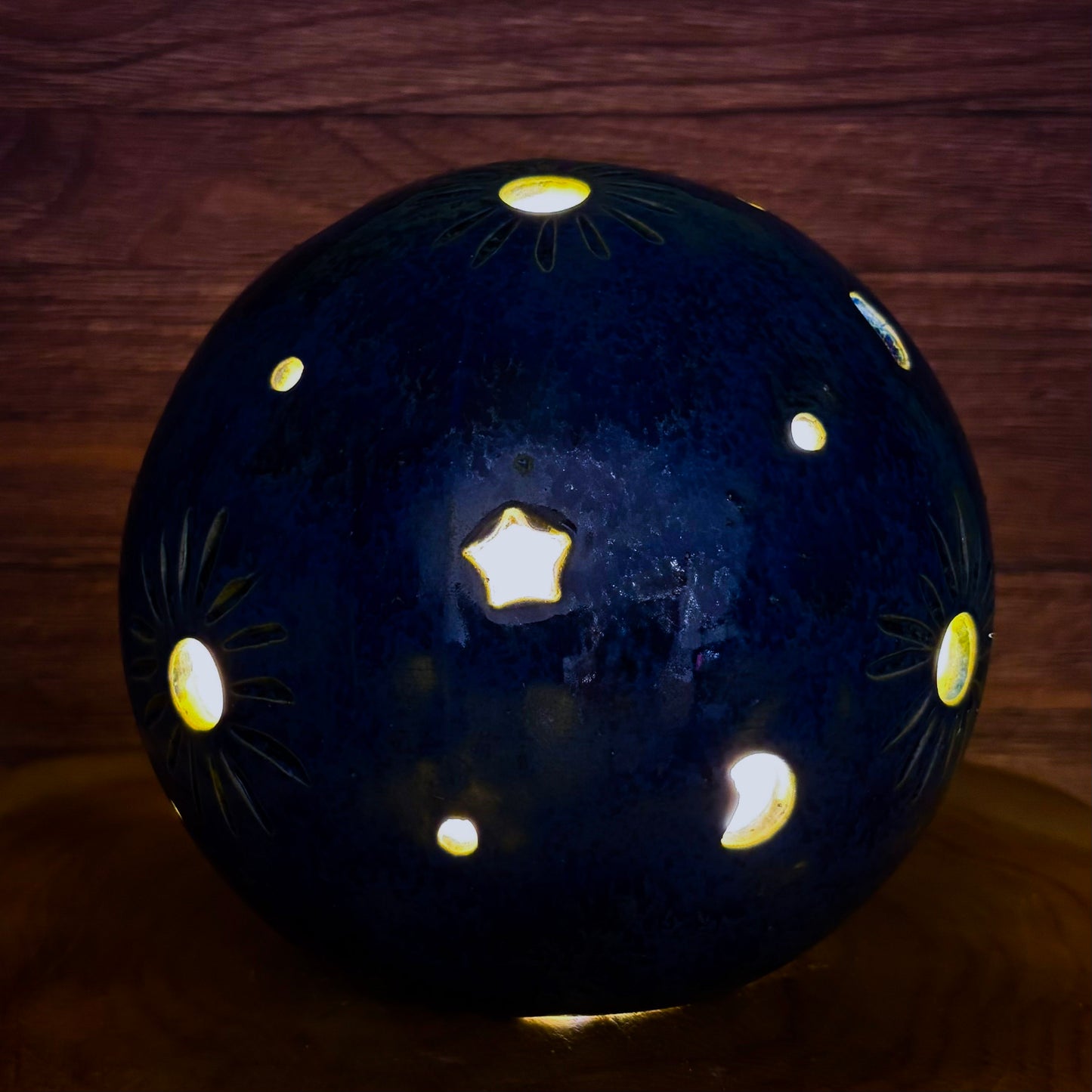 Lichtkugel "Sonne, Mond und Sterne"